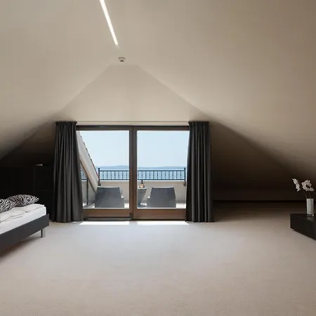 Exclusive Marnano - Center