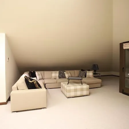 Exclusive Marnano - Center Villa