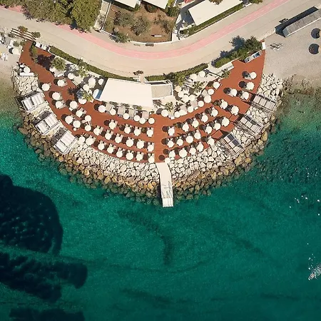 Exclusive Marnano - Center