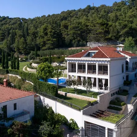 Exclusive Marnano - Center Villa