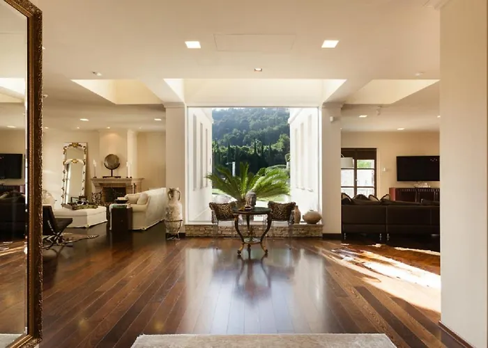 Exclusive Marnano - Center