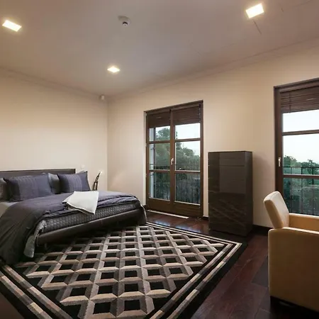 빌라 Exclusive Marnano - Center